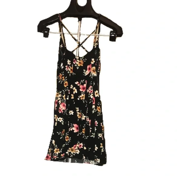 Forever21 Black Floral Dress - Picture 2 of 5